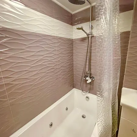 'Tide Frame' Apartment - Big, Super Central, 2 Bathrooms Lejlighed