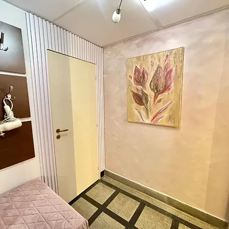 'Tide Frame' Apartment - Big, Super Central, 2 Bathrooms アパート *