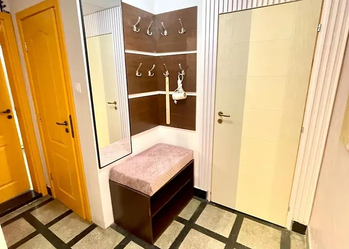 'Tide Frame' Apartment - Big, Super Central, 2 Bathrooms 부르가스